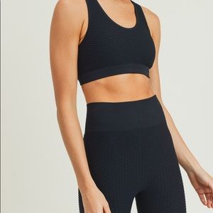 NWT💝Jacquard & Ribbed Seamless Bra & Leggings Set